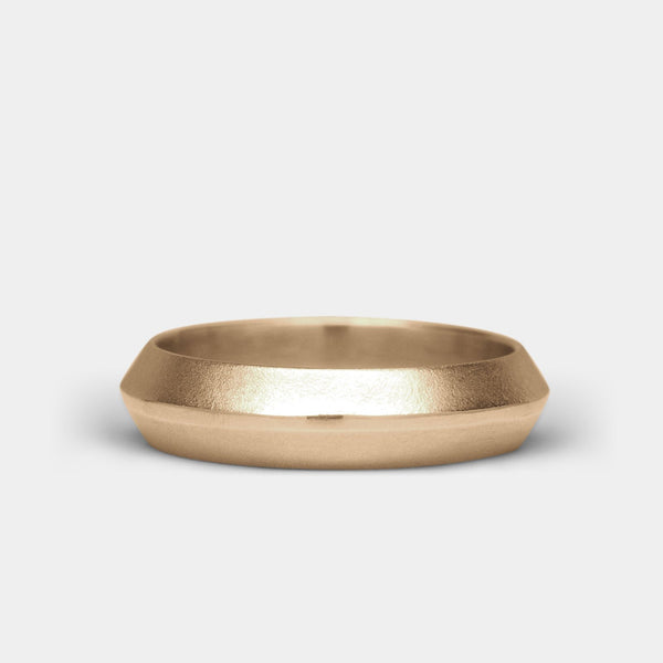 Crest Ring